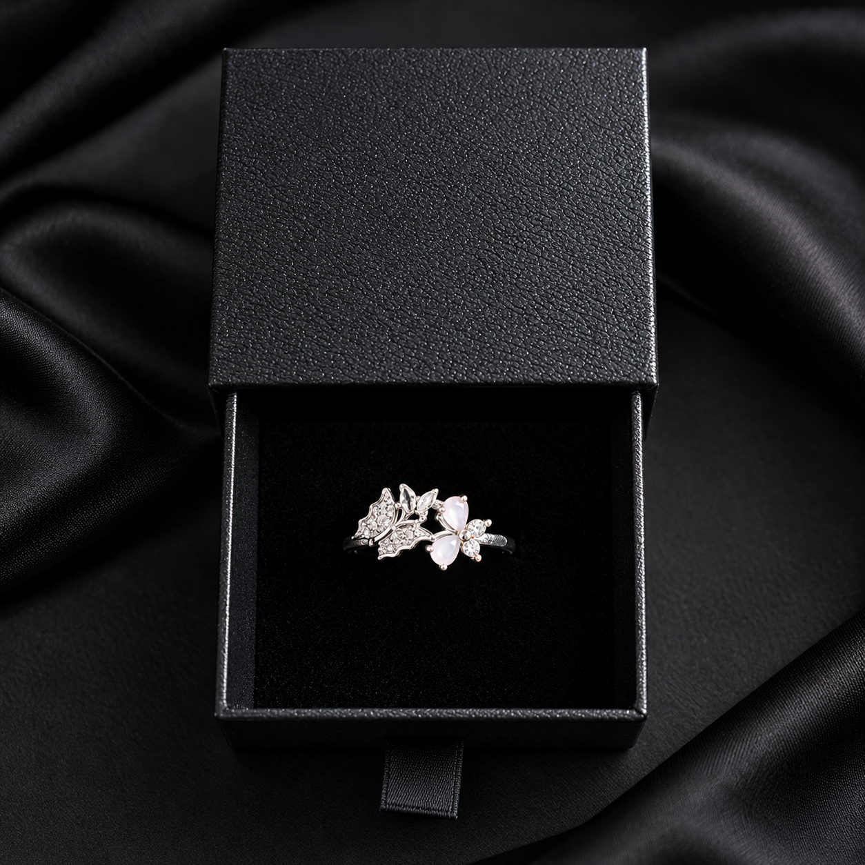 Elegant Floral Crystal Ring